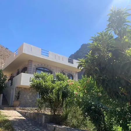 Artemisa House Apartment *