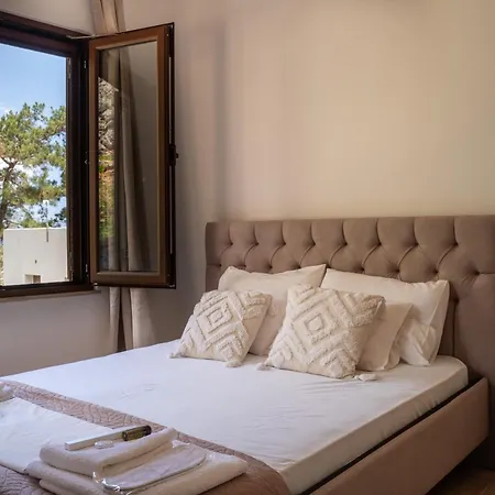 Artemisa House Apartment *